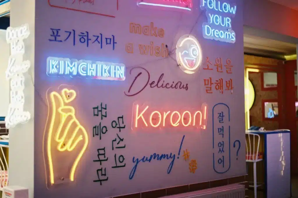 How Custom Storefront Signs Increase Foot Traffic in LA Retail Areas 1 How Custom Storefront Signs Increase Foot Traffic in LA Retail Areas